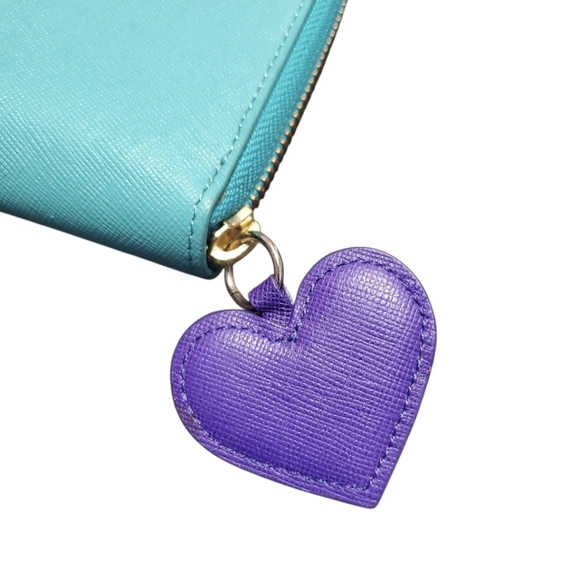 Talbots Women's Tiffany Blue Leather Zip Around Wallet With Heart Zipper Pull - Picture 4 of 8